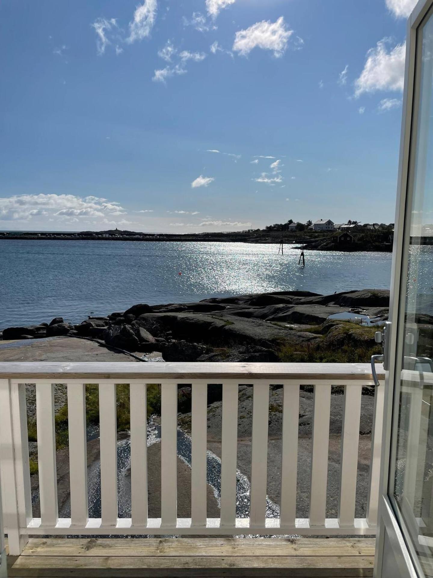 Nordlandshus Ved Havet Pa Reine, Lofoten Kültér fotó